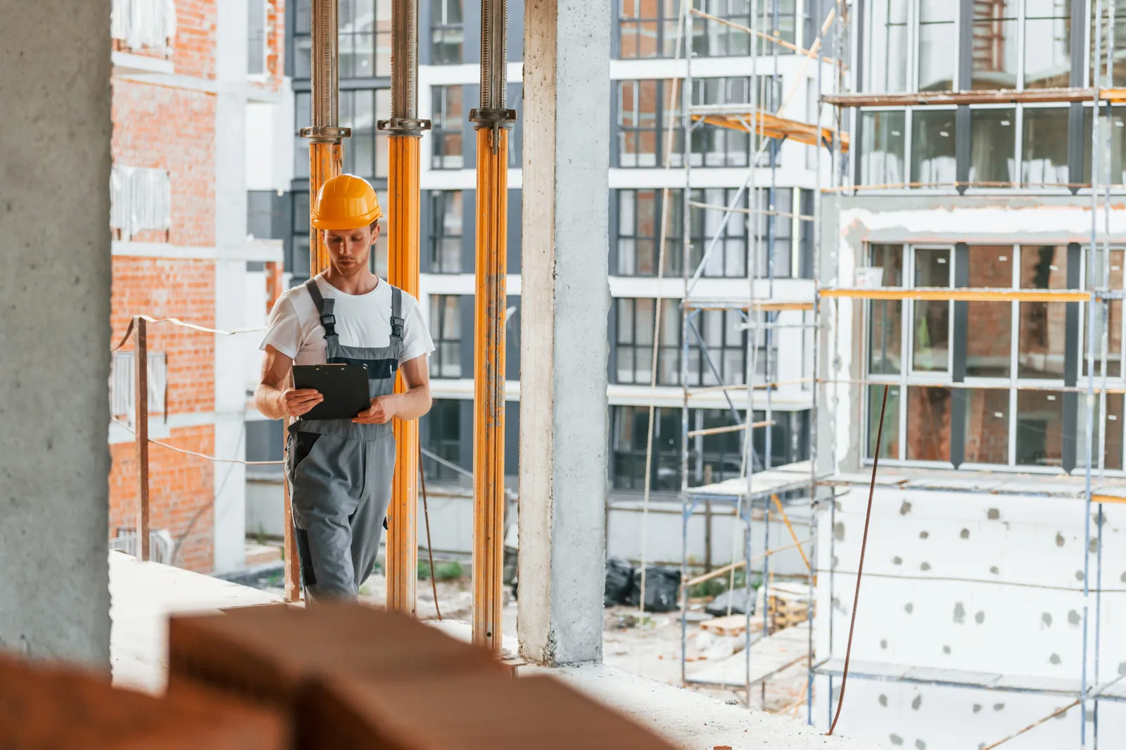 Titelbild zum Artikel „Immobilienfinanzierung in der Schweiz: Wie Banken wirklich entscheiden“