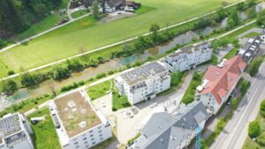 Kollbrunn-Aussen-Spielplatz2
